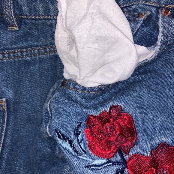 H&M x Coachella Floral Embroidered Festival Shorts - Picture 4 of 4